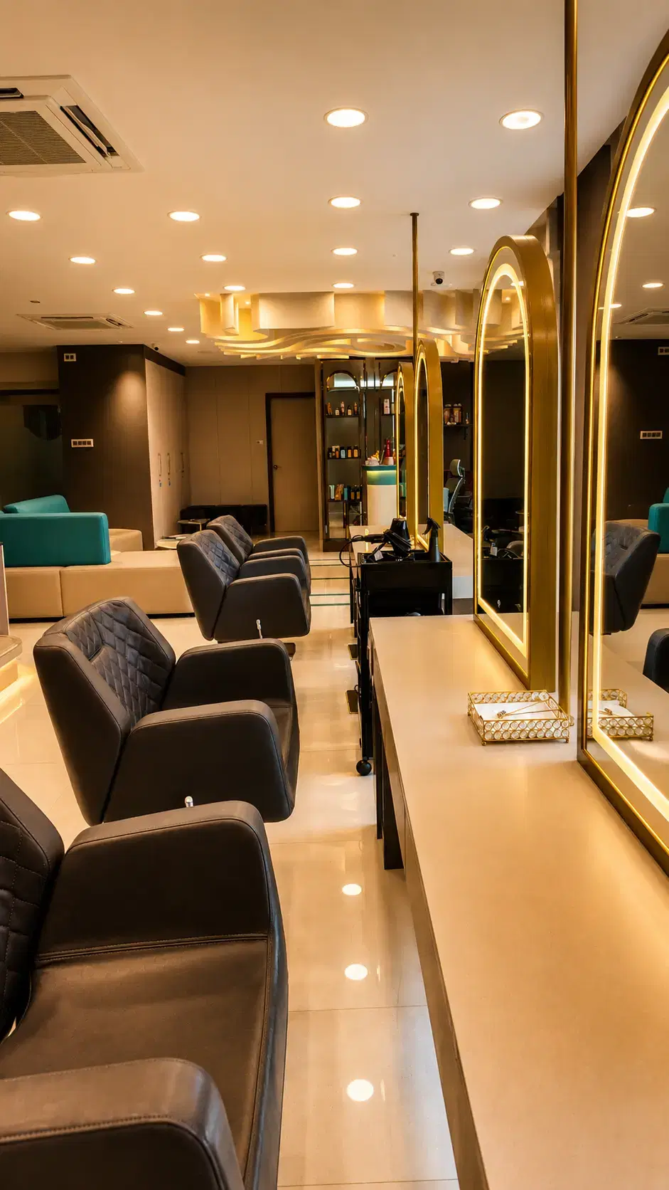 Kameleon Salon Chandra Layout interior